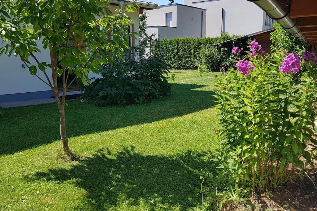 Wohnung Mit Balkon In Velden - Appartment Berge Bytilly Velden am Woerthersee Ngoại thất bức ảnh